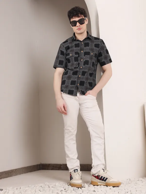 Black_&_Golden_Half_Sleeve_Checked_Summer_Shirt_For_Men