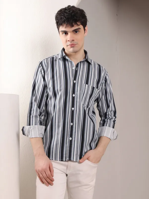 Black_&_Grey_Cotton_Full_Sleeve_Candy_Striped_Shirts_For_Men