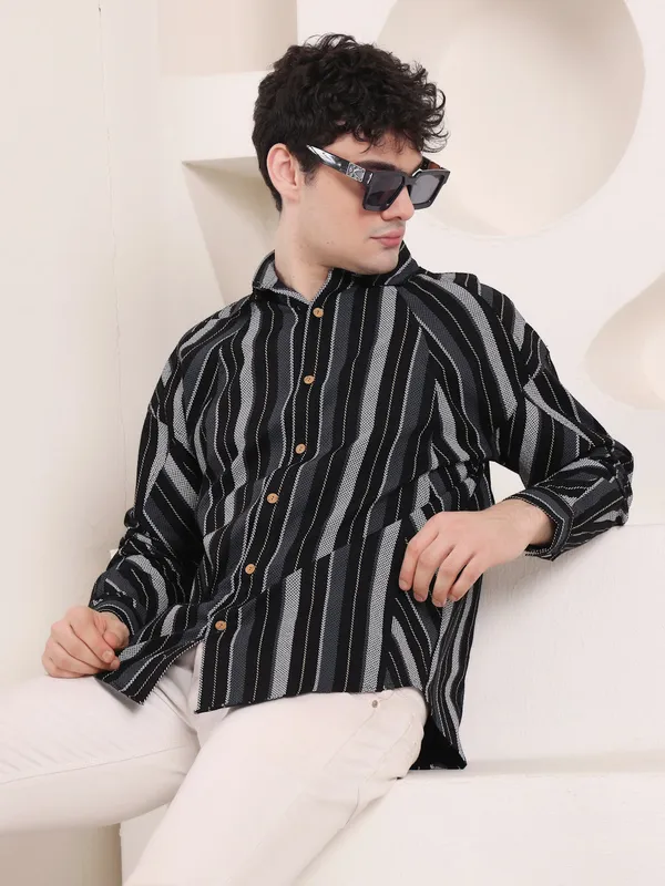 Black_Cotton_Full_Sleeve_Down_Shoulder_Printed_Shirts_For_Men