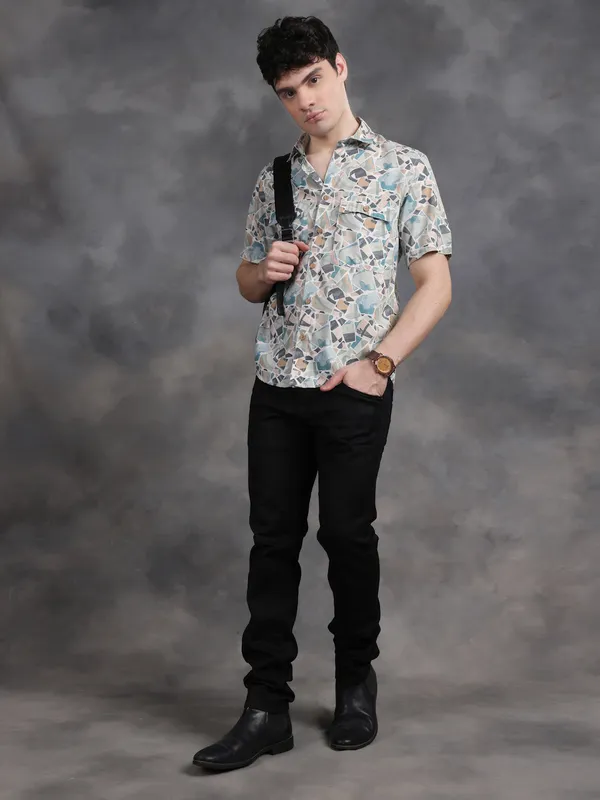 Blue_Cotton_Half_Sleeve_Stone_Cut_Pattern_Printed_Shirts_For_Men