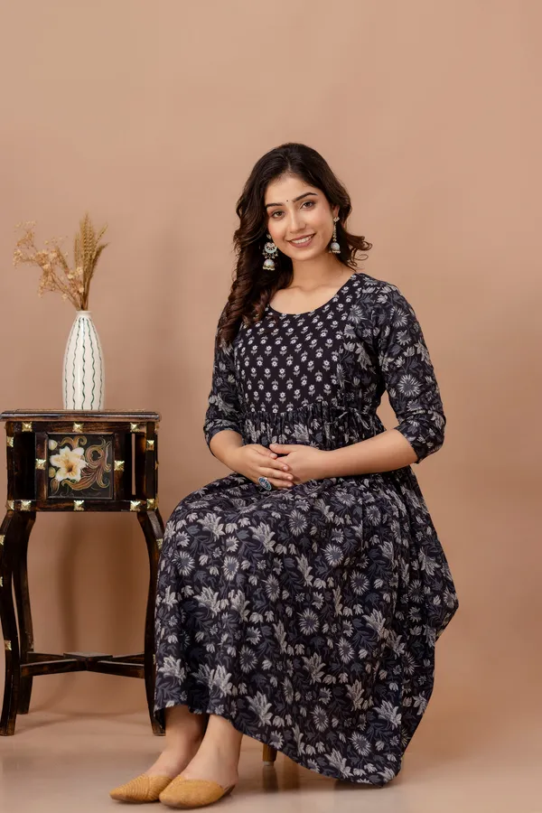 Black_Maternity_and_Feeding_Gown_for_women_|_Pure_Cotton_Sanganeri_Print_Gown