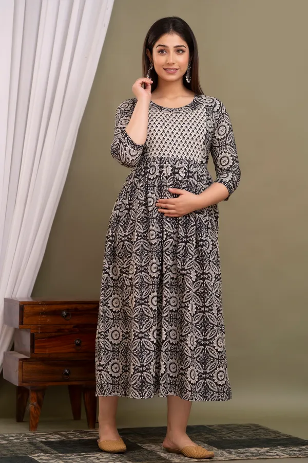 BLACK_Maternity_and_Feeding_Gown_for_women_|_Rayon_Sanganeri_Print_Gown