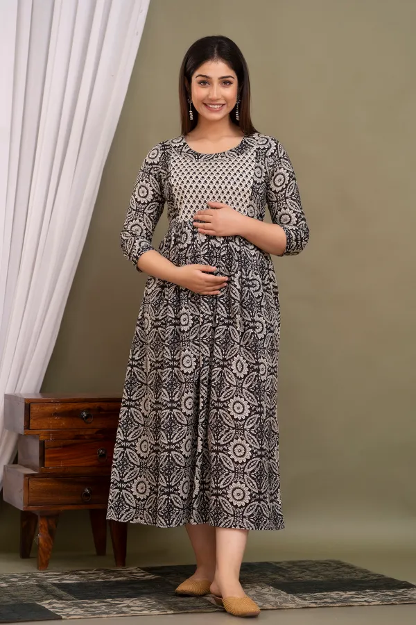 BLACK_Maternity_and_Feeding_Gown_for_women_|_Rayon_Sanganeri_Print_Gown