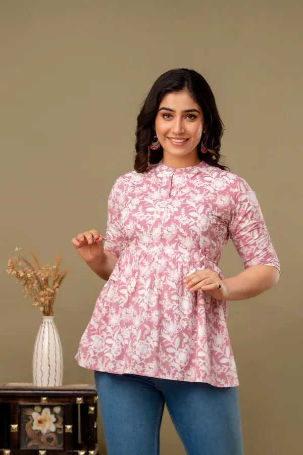 Baby_Pink_Classic_Regular_Fit_Solid_Short_Top_For_Women