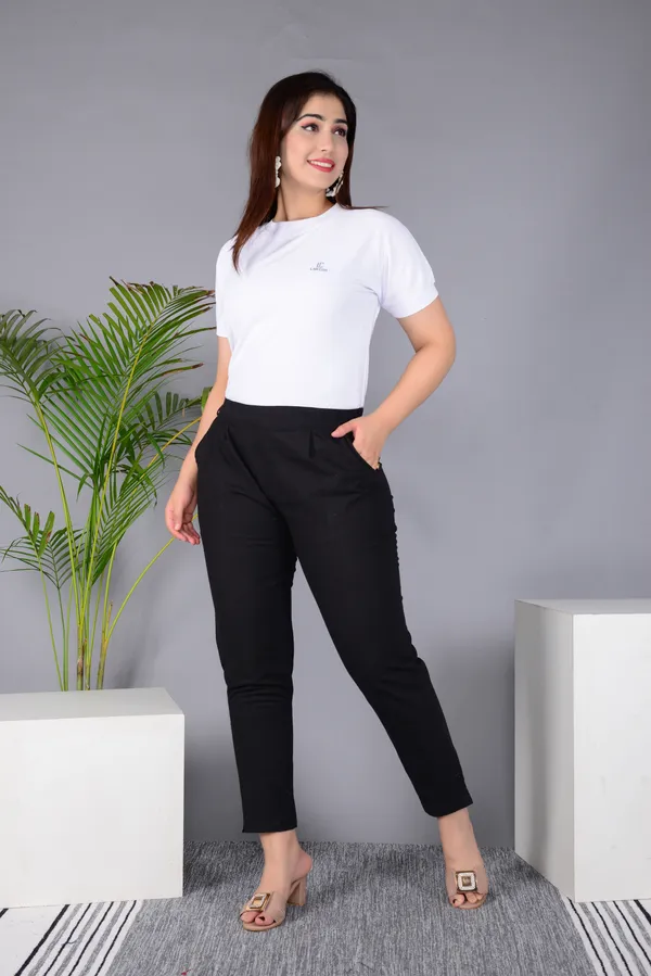 Black_Cotton_Classic_Regular_Fit_Solid_Pant_For_Girl