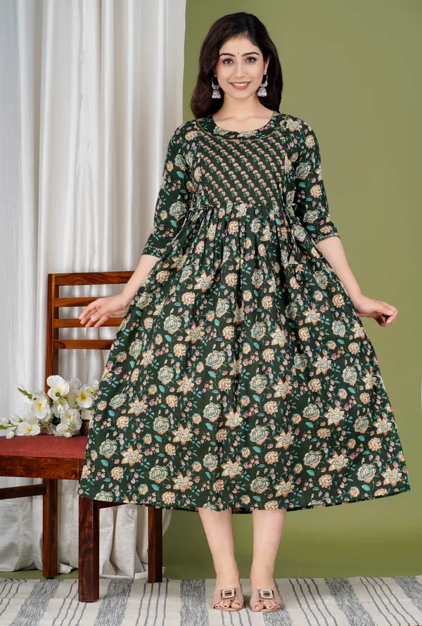 Black_Maternity_and_Feeding_Gown_for_women_|_Pure_Cotton_Sanganeri_Print_Gown