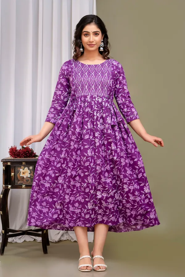 Purple_Maternity_and_Feeding_Gown_for_women_|_Pure_Cotton_Sanganeri_Print_Gown