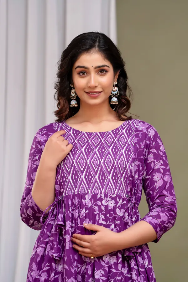 Purple_Maternity_and_Feeding_Gown_for_women_|_Pure_Cotton_Sanganeri_Print_Gown