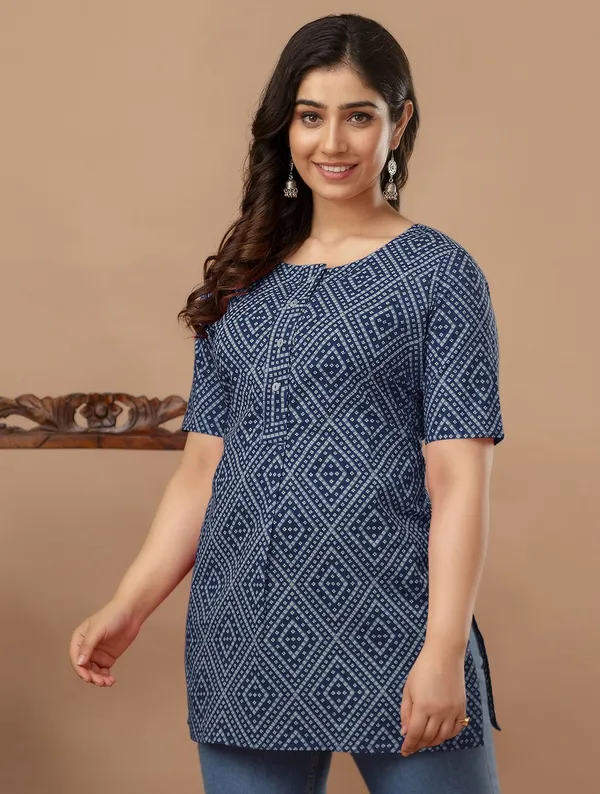 Blue_Classic_Regular_Fit_Solid_Kurti_Top_For_Girl
