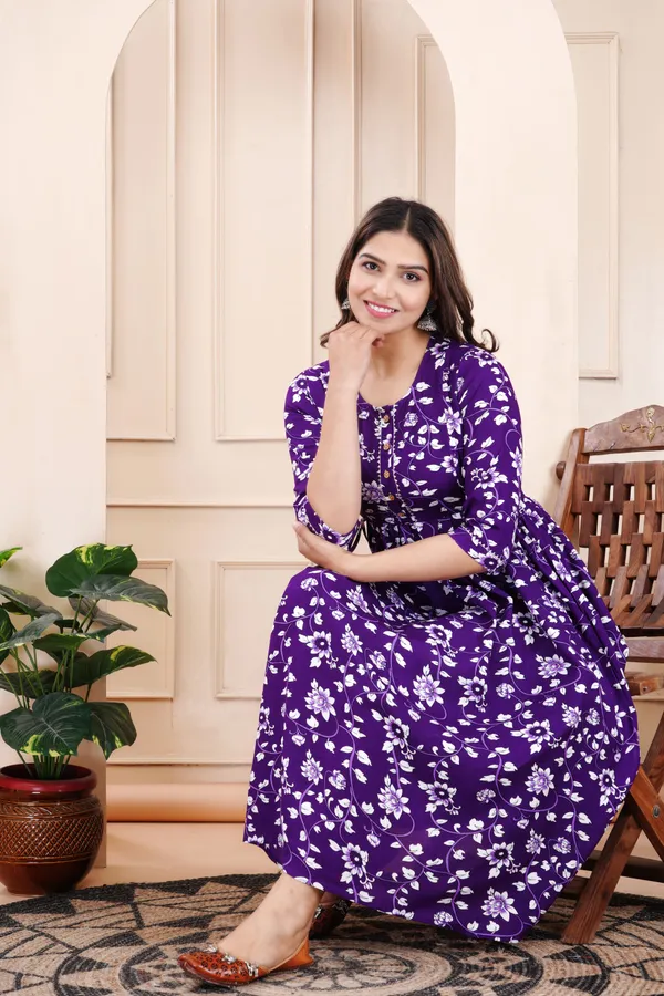 Blue_Maternity_and_Feeding_Gown_for_women_|_Rayon_Sanganeri_Print_Gown