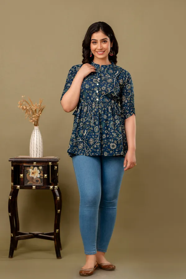 DARK_BLUE_Classic_Regular_Fit_Solid_Short_Top_For_Women