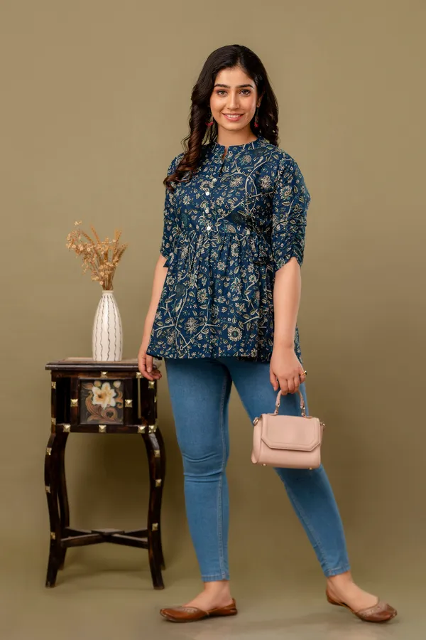 DARK_BLUE_Classic_Regular_Fit_Solid_Short_Top_For_Women