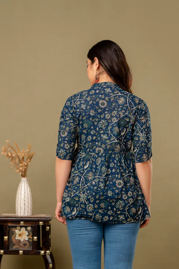 DARK_BLUE_Classic_Regular_Fit_Solid_Short_Top_For_Women