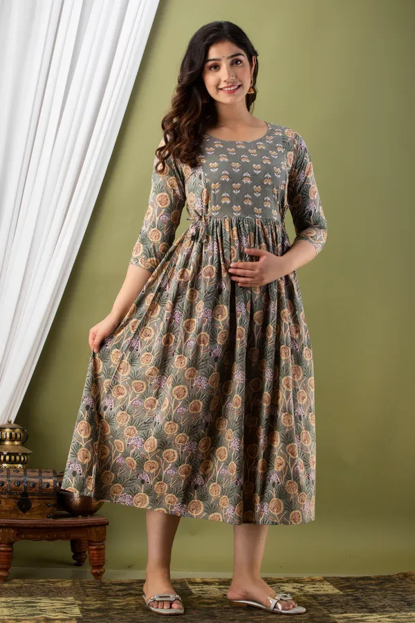 Grey_Maternity_and_Feeding_Gown_for_women_|_Pure_Cotton_Sanganeri_Print_Gown