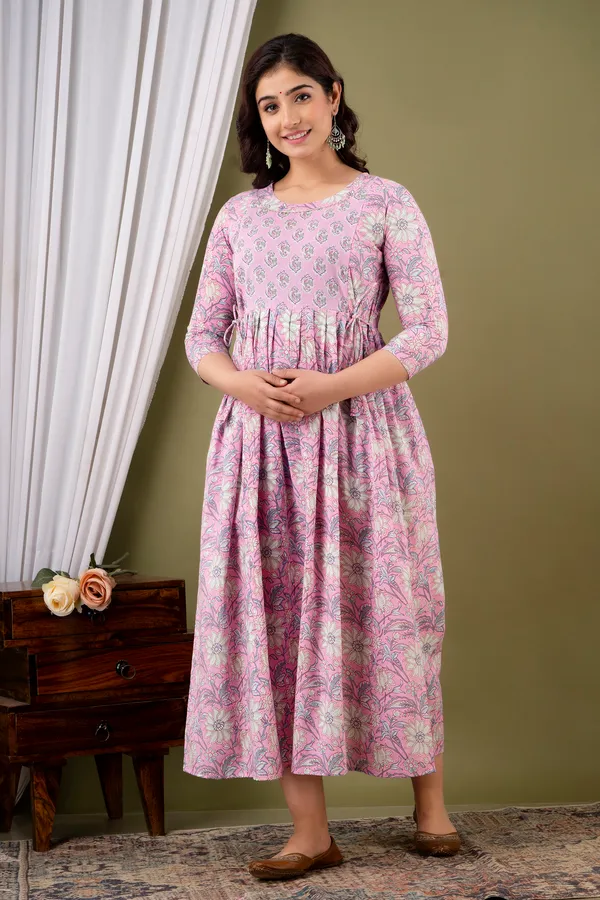 Light_Pink_Maternity_and_Feeding_Gown_for_women_|_Pure_Cotton_Sanganeri_Print_Gown