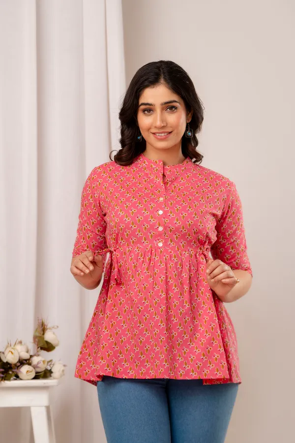 Light_Pink_Classic_Regular_Fit_Solid_Short_Top_For_Women