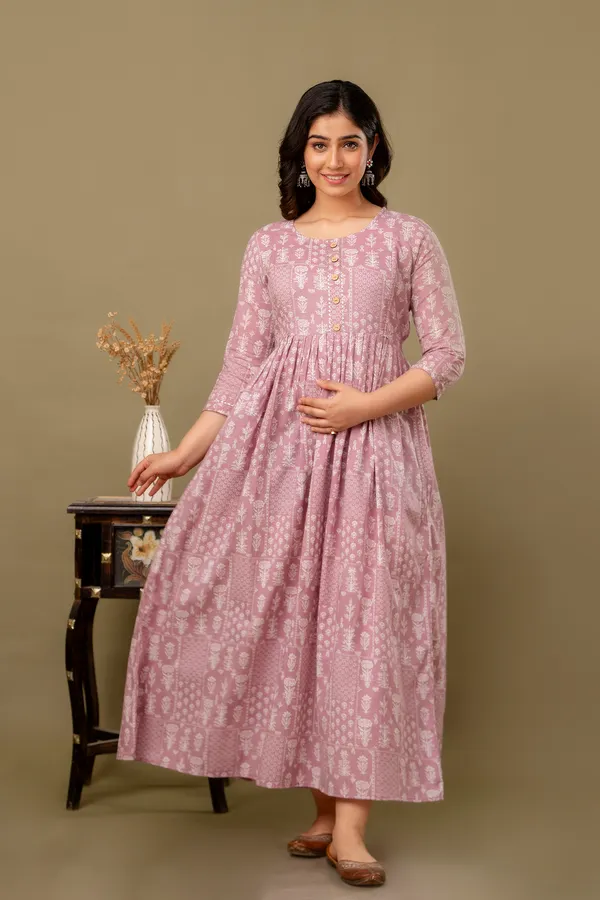 Light_Pink_Maternity_and_Feeding_Gown_for_women_|_Pure_Cotton_Sanganeri_Print_Gown
