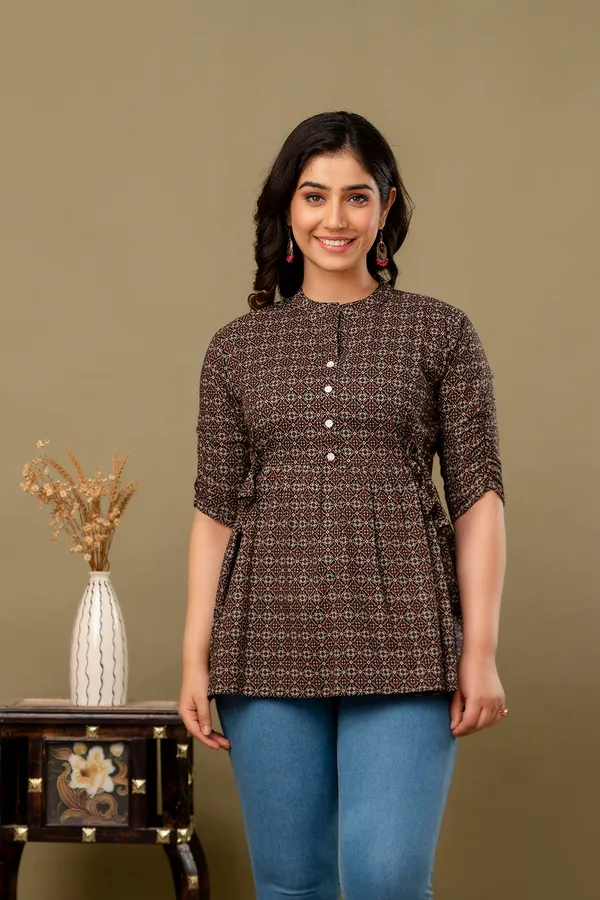 BLACK_Classic_Regular_Fit_Solid_Short_Top_For_Women