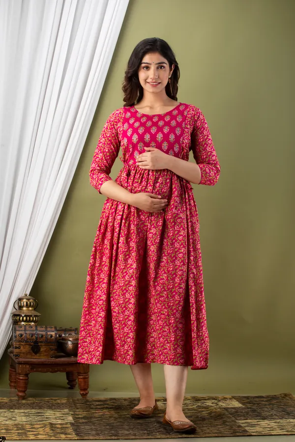 Pink_Maternity_and_Feeding_Gown_for_women_|_Pure_Cotton_Sanganeri_Print_Gown