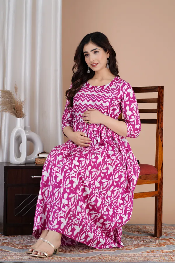 Pink_Maternity_and_Feeding_Gown_for_women_|_Pure_Cotton_Sanganeri_Print_Gown