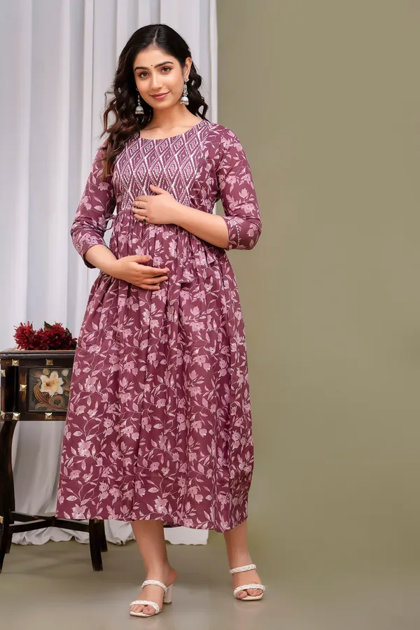 Purple_Maternity_and_Feeding_Gown_for_women_|_Pure_Cotton_Sanganeri_Print_Gown