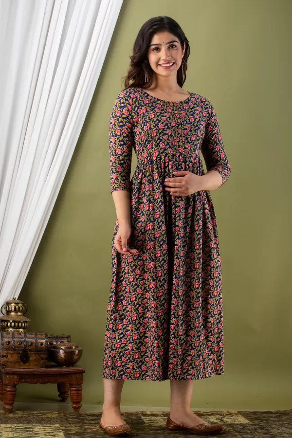 Black_Maternity_and_Feeding_Gown_for_women_|_Pure_Cotton_Sanganeri_Print_Gown