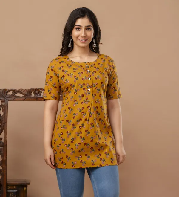 Yellow_Classic_Regular_Fit_Solid_Kurti_Top_For_Girl