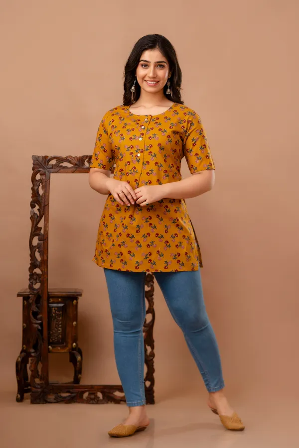 Yellow_Classic_Regular_Fit_Solid_Kurti_Top_For_Girl