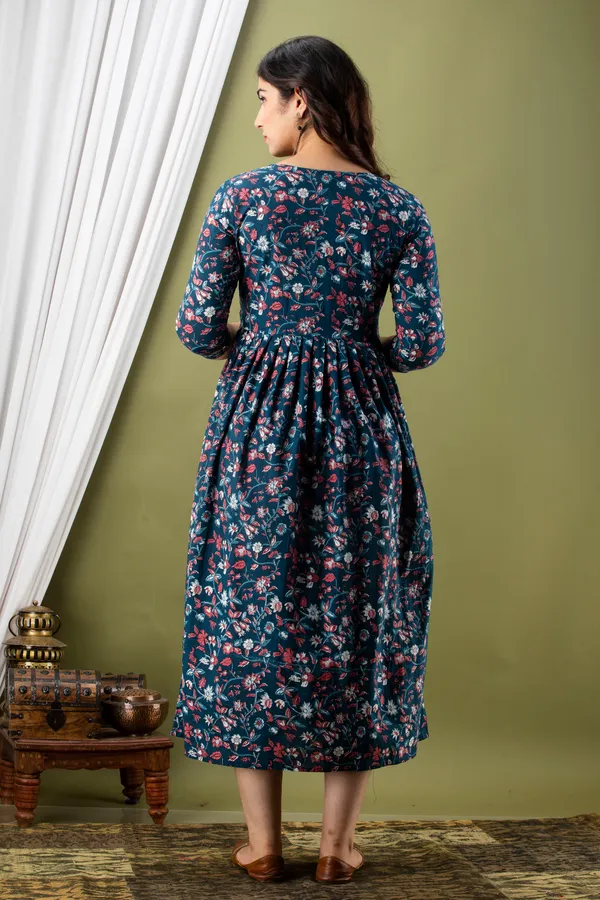 Blue_Maternity_and_Feeding_Gown_for_women_|_Pure_Cotton_Sanganeri_Print_Gown