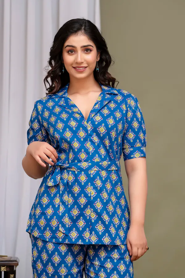 Blue_Printed_Regular_Fit_Solid_Cotton_Co-Ords_Set_For_Women
