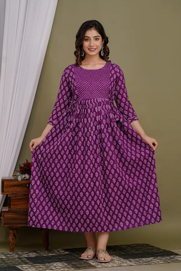 Purple_Maternity_and_Feeding_Gown_for_women_|_Pure_Cotton_Sanganeri_Print_Gown