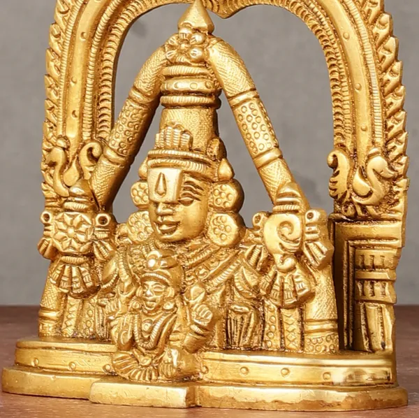 Golden_Handcrafted_Superfine_Brass_Shree_Tirupati_Balaji_Darbaar,_Shree_Venkateshwara_With_Maa_Padma_Idol_(10_X_4_X_10_Cm)