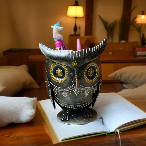 Dark_Brown_Handpainted_Metal_Owl_Figurine_Big_Eyes_Pen_Holder_(8_X_10_X_17_Cm)