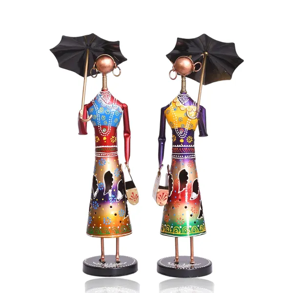 Multicolor_Handcrafted_Lady_Dolls_Pair_Of_Iron_Figurines_Holding_Umbrellas_In_Standing_Posture_(42_X_10_X_20_Cm)