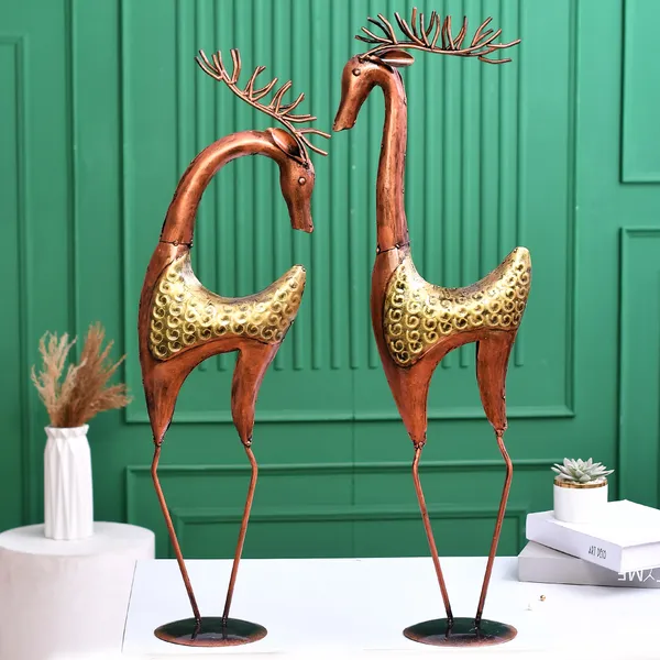Copper_Handcrafted_Reindeer_Couple_Figurine_|_For_Home_&_Office_Decoration_|_(20_X_15_X_82_Cm)