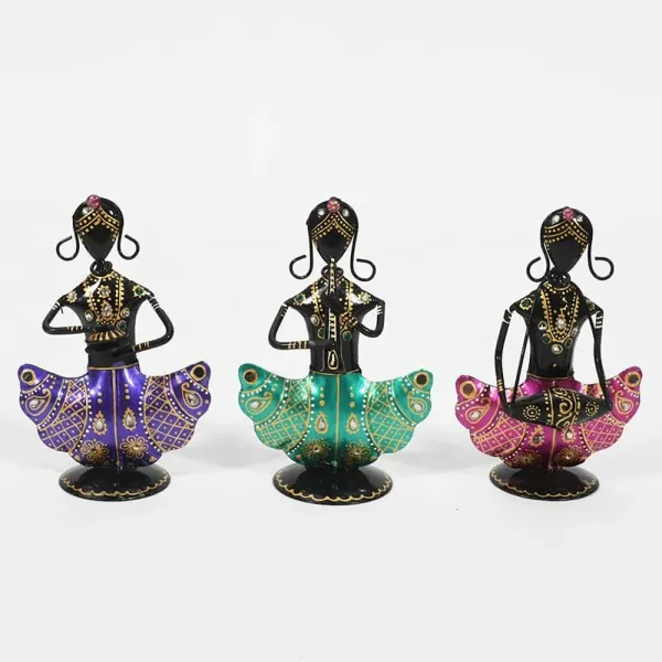 Motley_Lady_Doll_Handpainted_Iron_Figurines_Playing_Music_In_Sitting_Posture_(Set_Of_3)_(37_X_20_X_7_Cm)