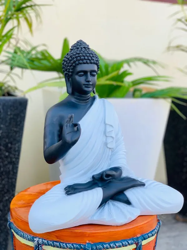 White_&_Black_Meditating_Blessing_Buddha_Resin_Statue_(37_X_22_X_10_Cm)