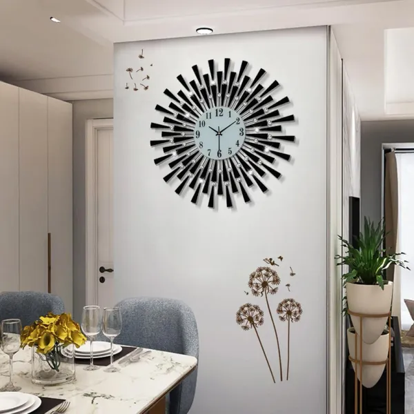 Diamonds_Striking_Metallic_Wall_Clock_Black