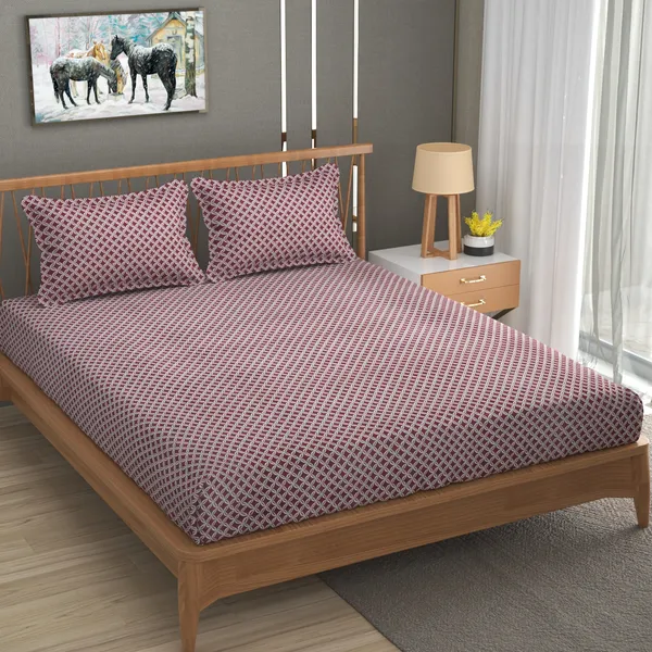DHAANYA_ELASTIC_FITTED_DOUBLE_BED_SUPER_SOFT_GLACE_COTTON_SET_OF_3_(1_BEDSHEET,_2_PILLOW_COVERS)_OSCAR-_GEOMETRICAL_PRINTS-_ALIGNED_LEAVES_MAROON_(3)