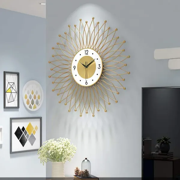 Spiral_Metallic_Wall_Clock