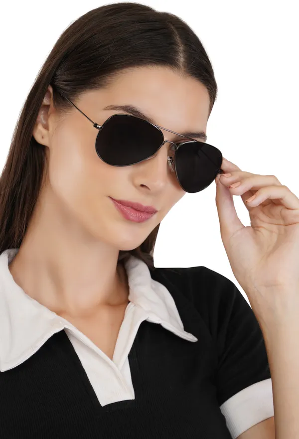 Black_Stainless_Steel_Round_Sunglass_For_Women