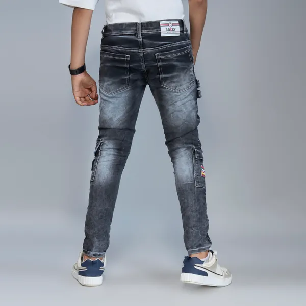 Black_Cotton_Blend_Slim_Fit_Jeans_For_Men_With_Diagonal_Pocket