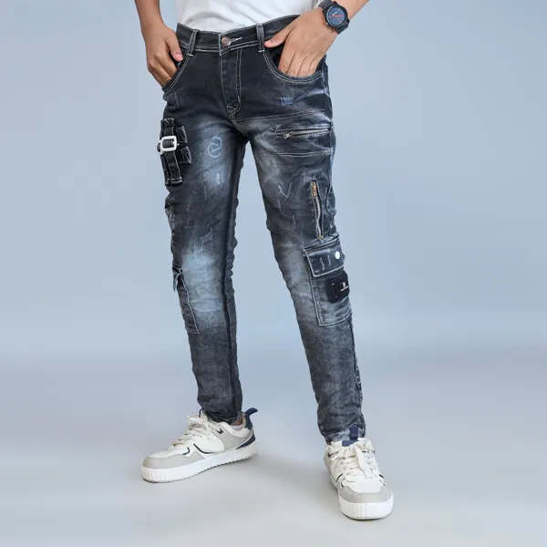 Black_Cotton_Blend_Slim_Fit_Jeans_For_Men_With_Diagonal_Pocket
