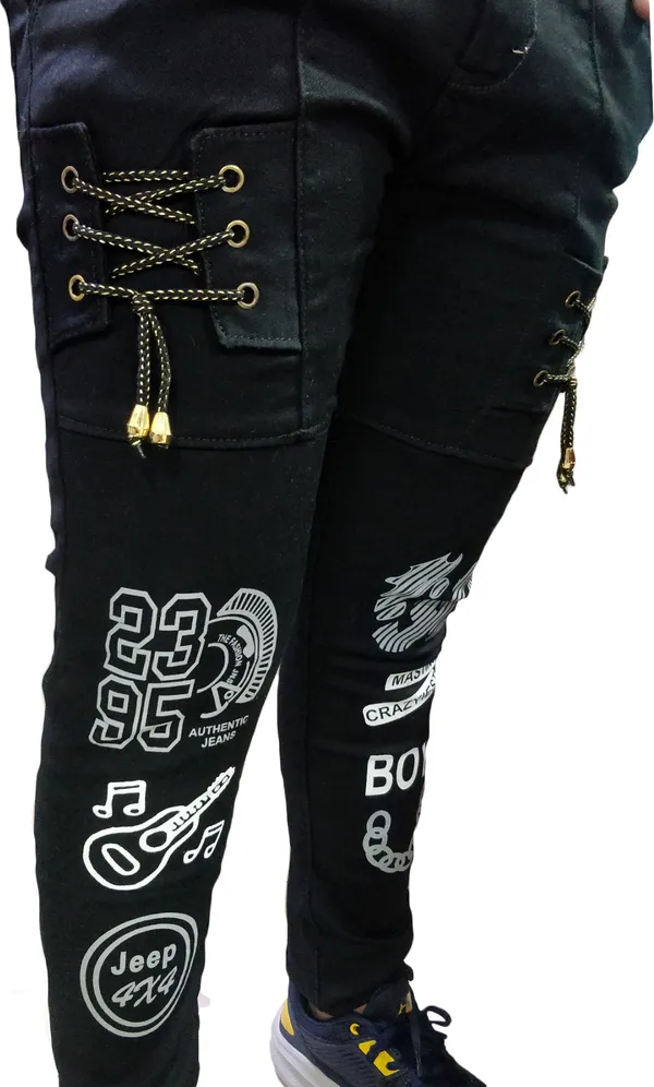 Black_Cotton_Blend_Slim_Fit_Jeans_For_Men_With_Diagonal_Pocket