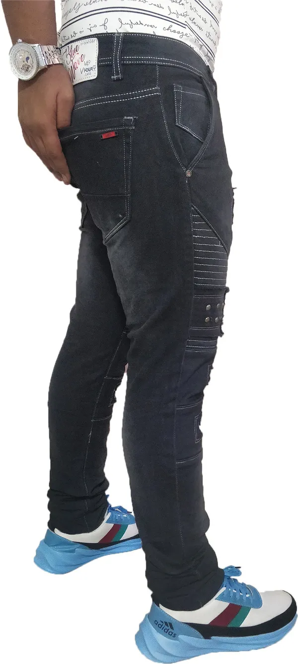 Black_Cotton_Blend_Slim_Fit_Jeans_For_Men_With_Diagonal_Pocket