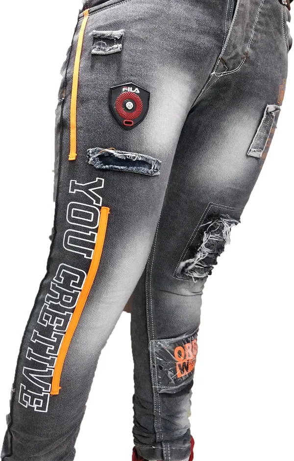 Dark_Grey_Cotton_Blend_Slim_Fit_Jeans_For_Men_With_Diagonal_Pocket