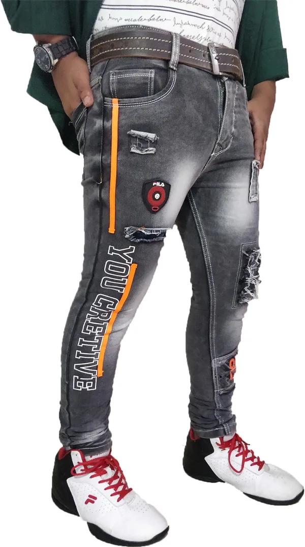 Dark_Grey_Cotton_Blend_Slim_Fit_Jeans_For_Men_With_Diagonal_Pocket