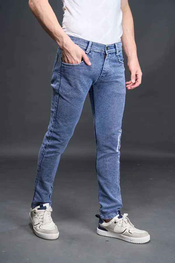 Blue_Cotton_Blend_Slim_Fit_Jeans_For_Men_With_Diagonal_Pocket