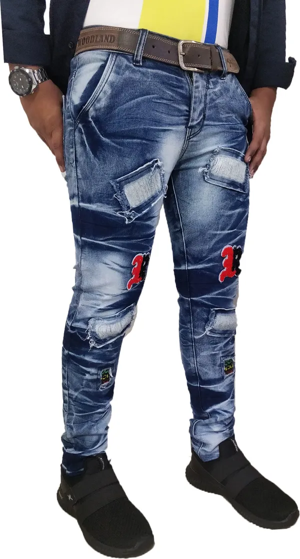 Light_Blue_Cotton_Blend_Slim_Fit_Jeans_For_Men_With_Diagonal_Pocket