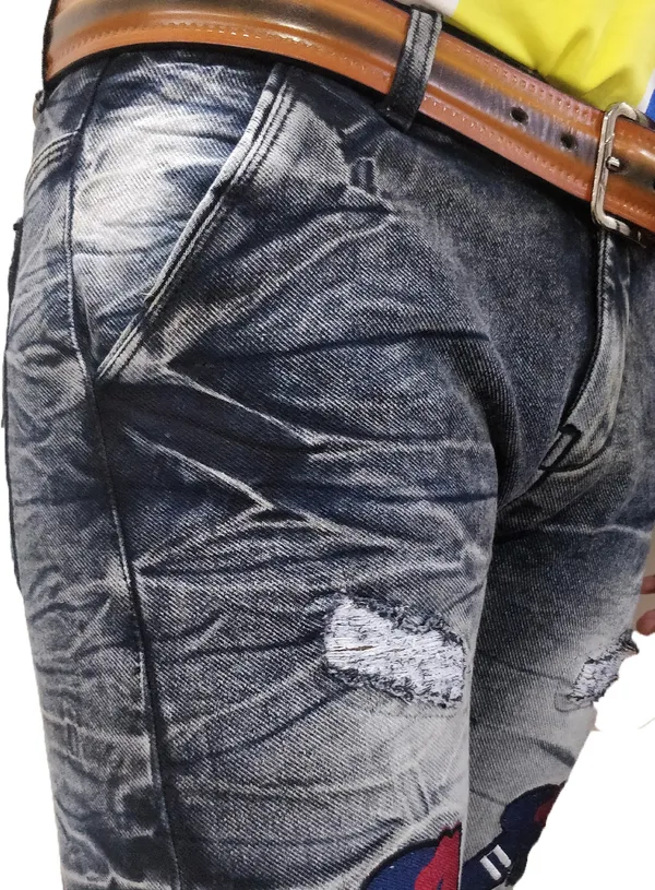 Black_Cotton_Blend_Slim_Fit_Jeans_For_Men_With_Diagonal_Pocket